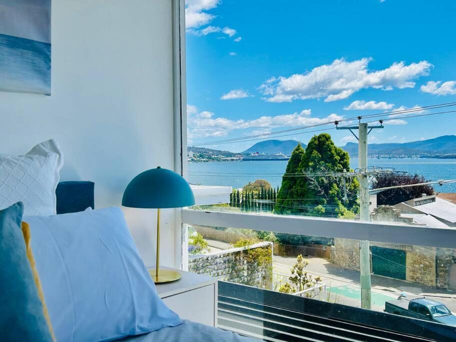 The Tassie - Luxury With Panoramic Water Views Villa Hobart Bagian luar foto